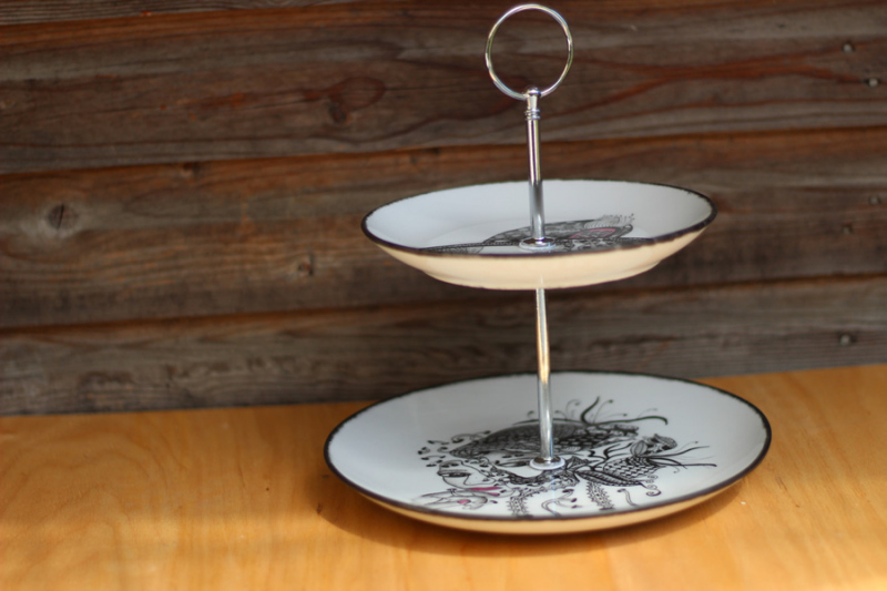 Etagere aus Porzellen handbemalt - Bern 25