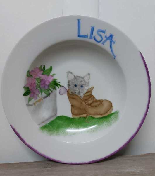 202303_kinderteller_handbemalt_lisa