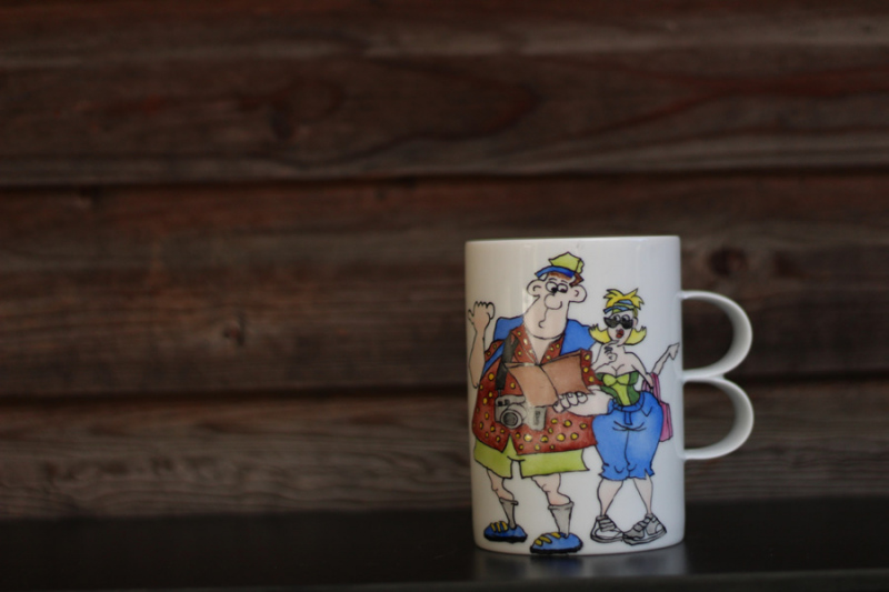 Tasse aus Porzellan handbemalt - Bern 7